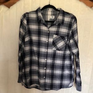 Old navy plaid classic size Large